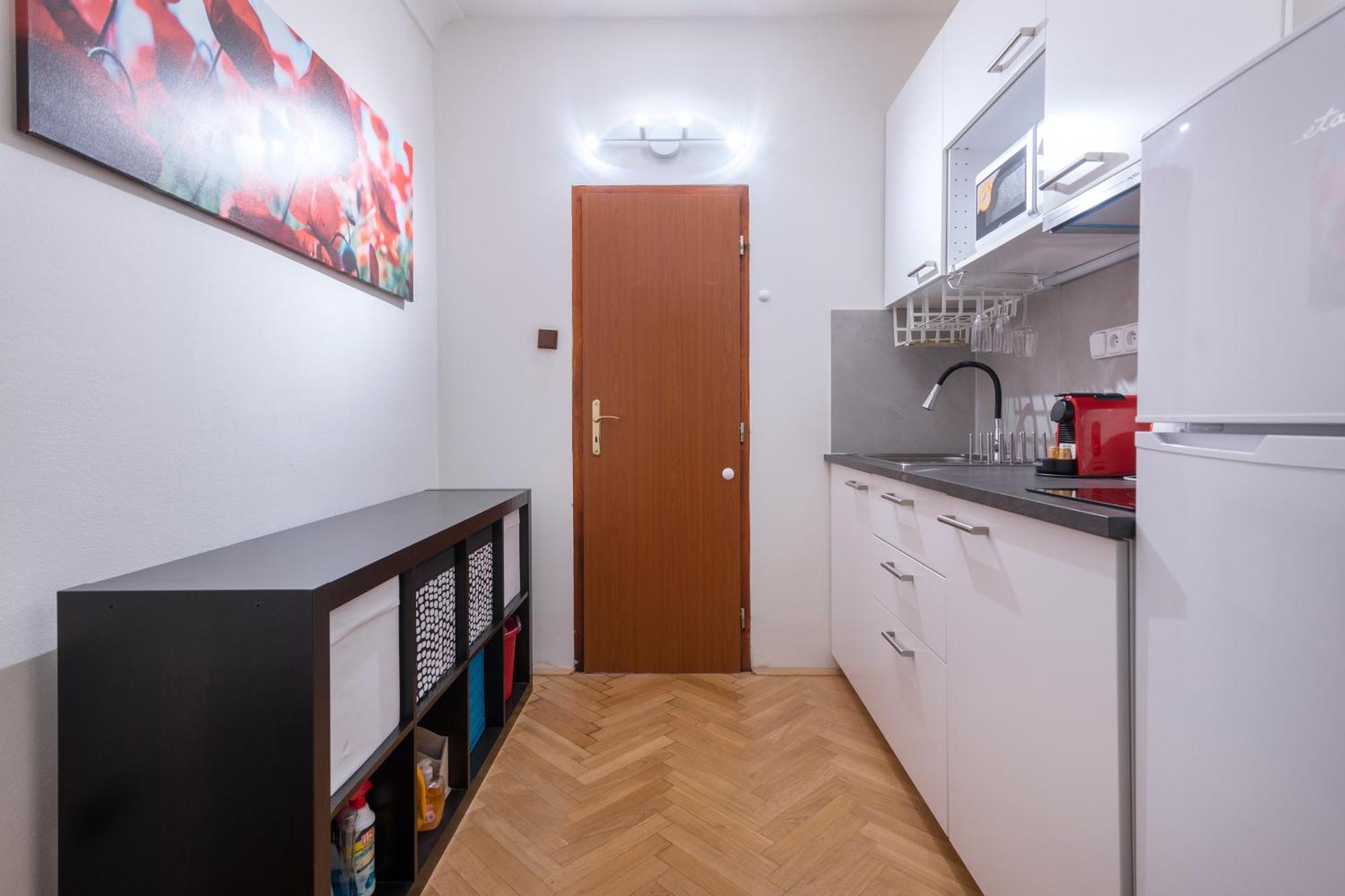 Historic Spirit At Studio Under The Prague Castle Экстерьер фото