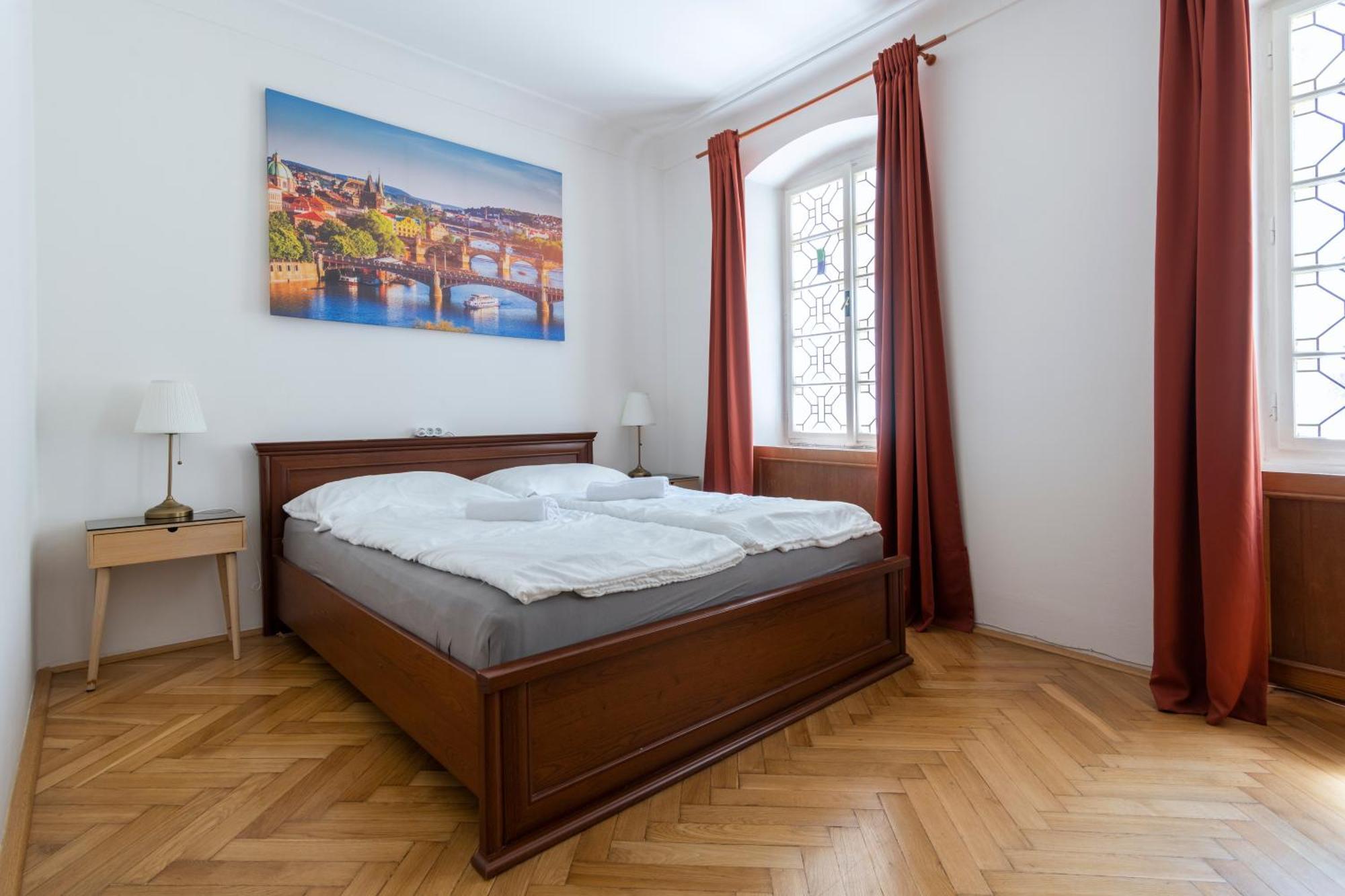Historic Spirit At Studio Under The Prague Castle Экстерьер фото